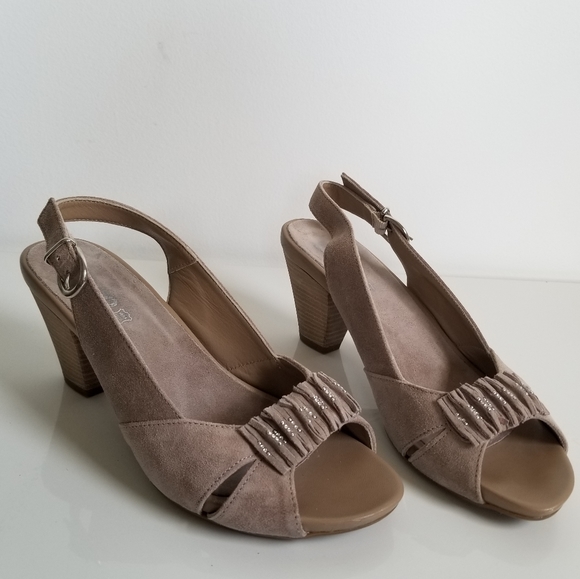 IGI & CO Beige Suede Sandals, Italy - Picture 11 of 12